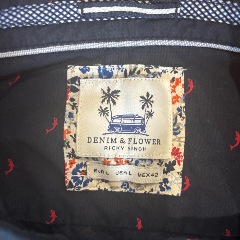 Men shirt size L